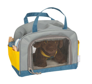 Labrador-Hund mit Tasche und Pflege-Set