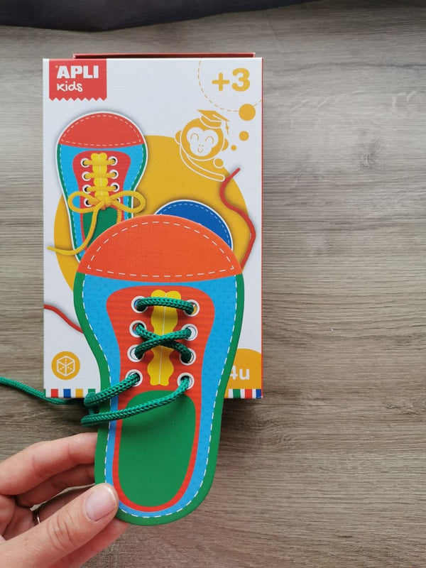 Set zum Erlernen des Schuhbindens - Tublu.de