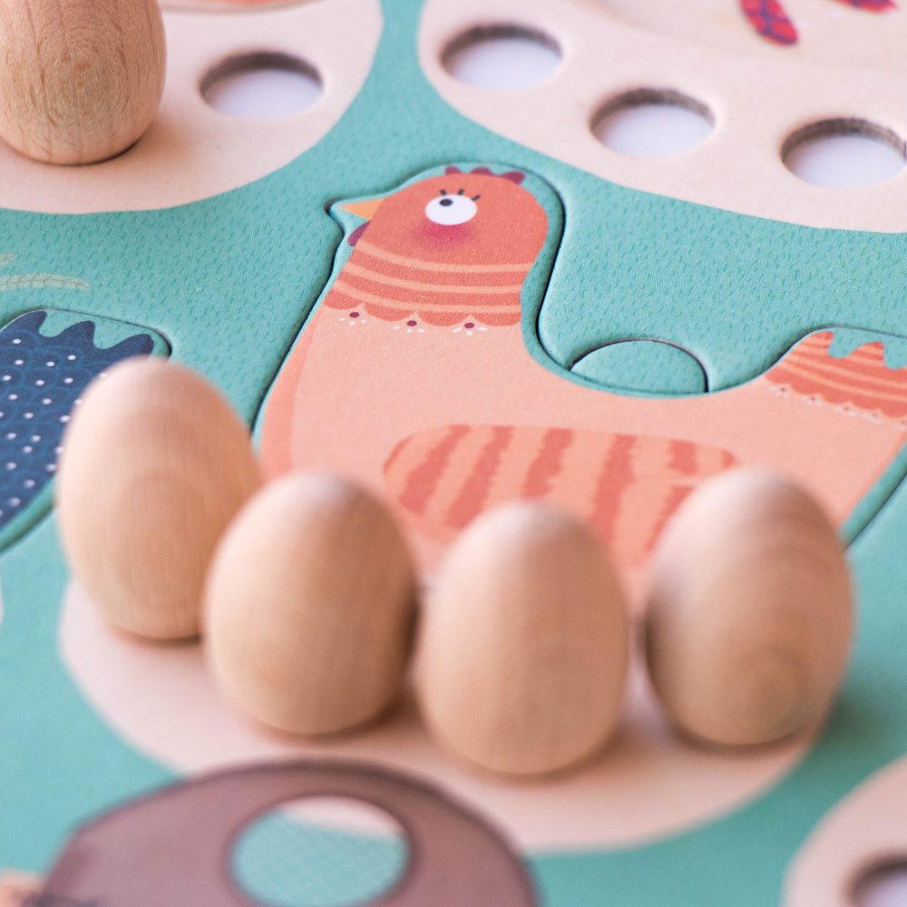 Familienspiel Cluck, cluck! Fox! – Klopf, klopf, hier ist der Fuchs! - Tublu.de