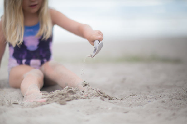 Sandspielzeug-Set – Kirschrot - Tublu.de