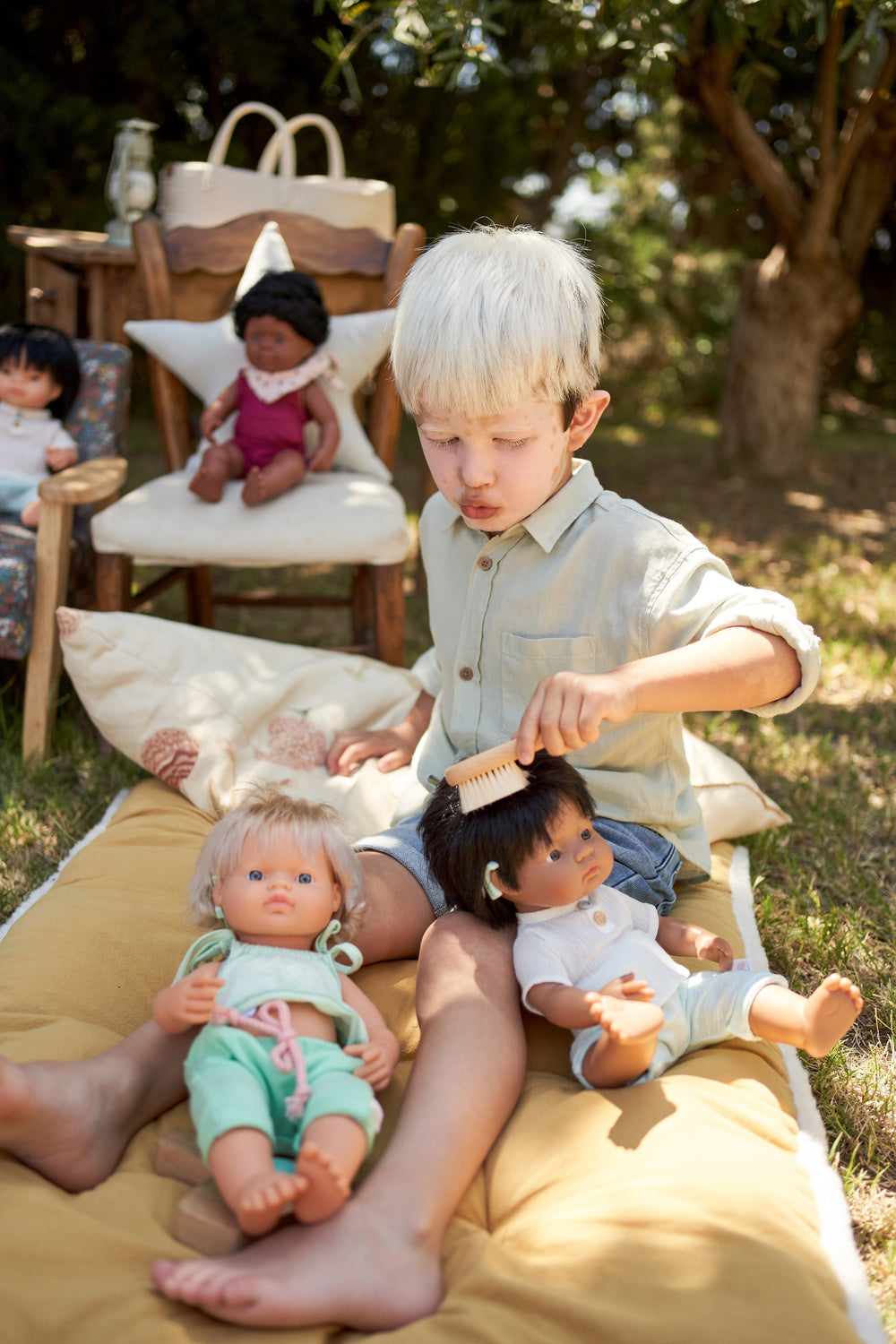 Puppe Mädchen mit Cochlea-Implantat Doll – Europäerin 38 cm