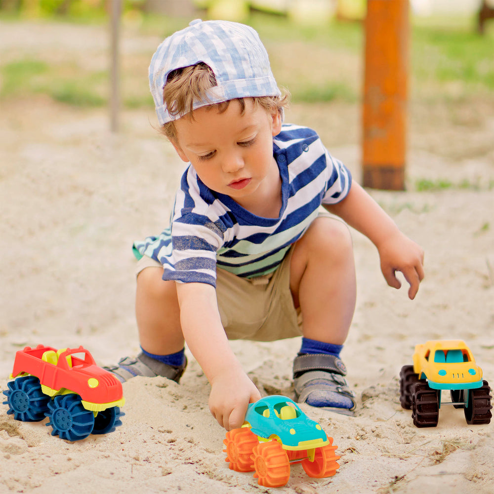 Set mit 6 Monster Trucks – Thunder Monster – Monster Trucks - Tublu.de