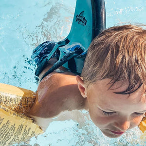 Haifischflossen-Schwimmgürtel für Kinder – Mint