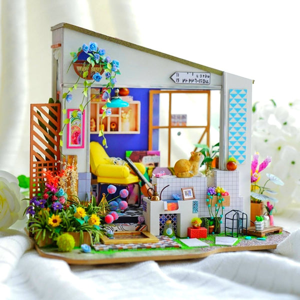 Holzbausatz mit LED Haus