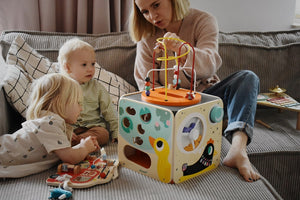 Multifunktionaler Lernwürfel mit Schlaufe, groß - Tublu.de