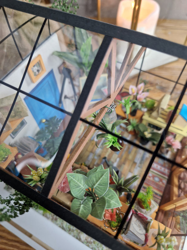 Bemaltes Modell Mini Gewächshaus