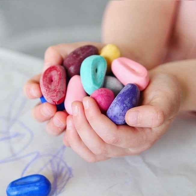 Buntstifte in einer Box mit 64 Stück – 16 Farben - Tublu.de