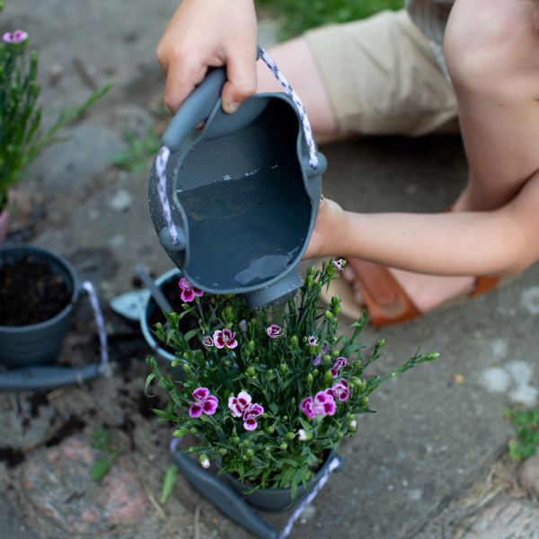 Silikon-Gießkanne – Dunkelgrau - Tublu.de