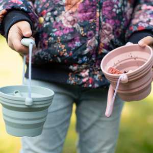 Mini-Silikoneimer mit Schaufel – Hellblau - Tublu.de