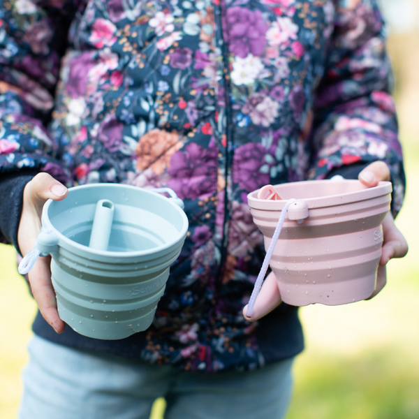 Mini-Silikoneimer mit Schaufel – Salbei - Tublu.de
