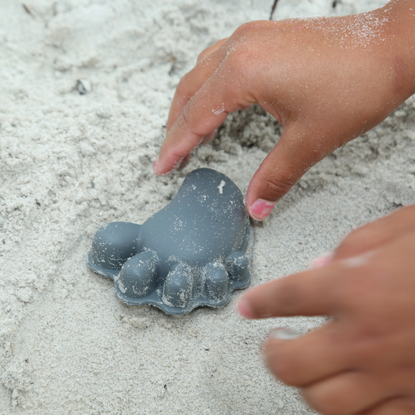 Silikon-Sandförmchen, 4 Stück – Dunkelgrau - Tublu.de