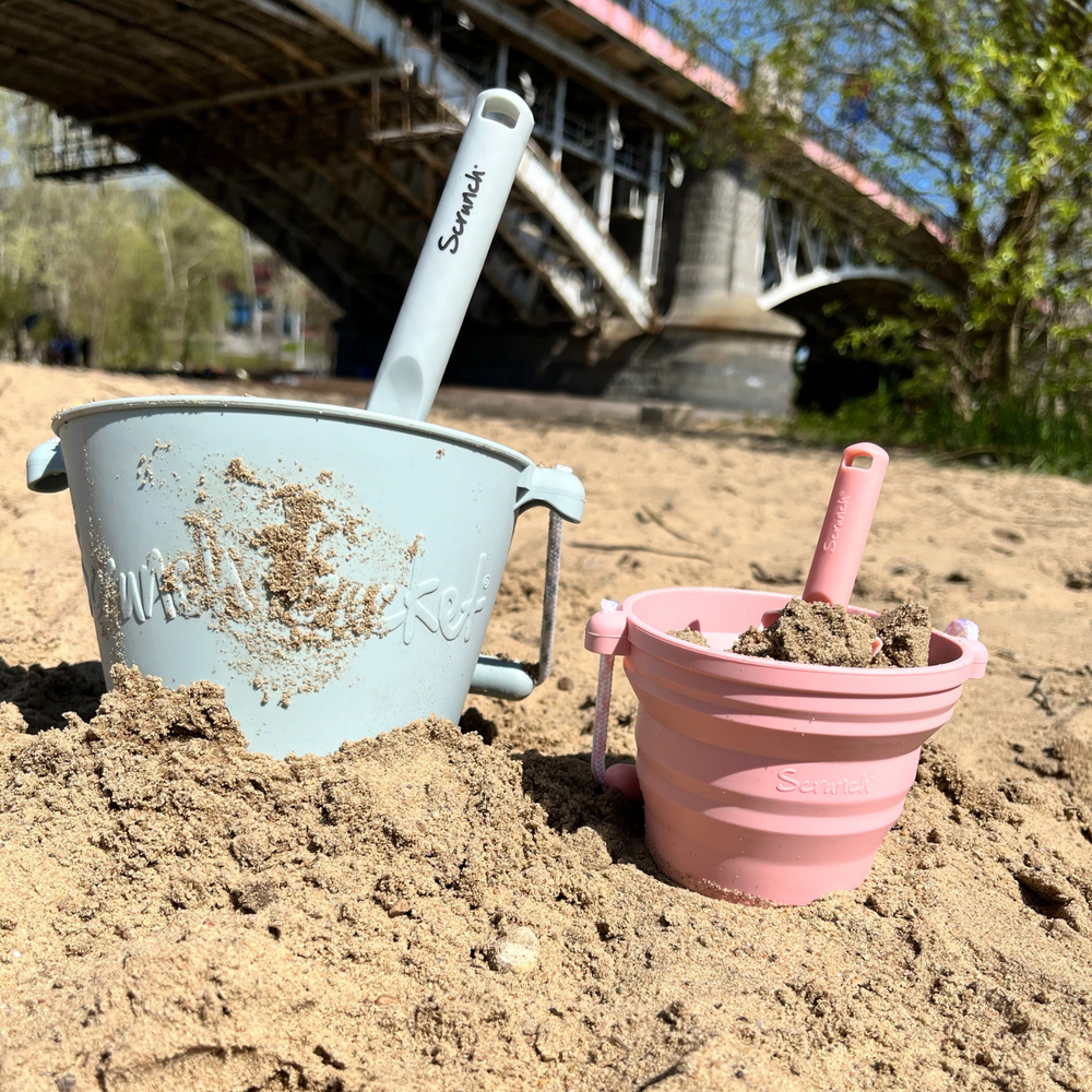 Sandspielzeugset mit Sieb – Hellblau - Tublu.de
