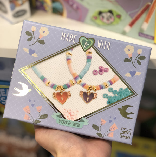 Set zum Basteln von Freundschaftsarmbändern – Herzen - Tublu.de