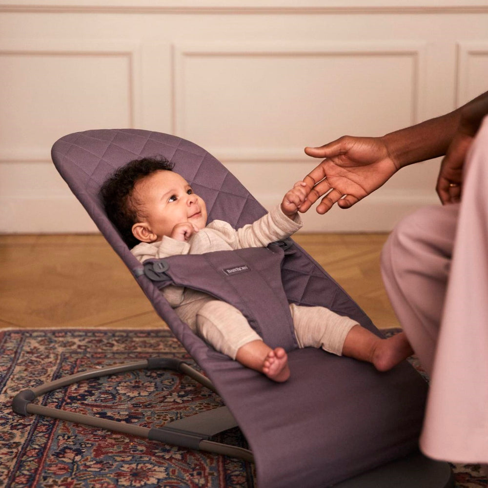 Babywippe BLISS COTTON – Dunkelviolett