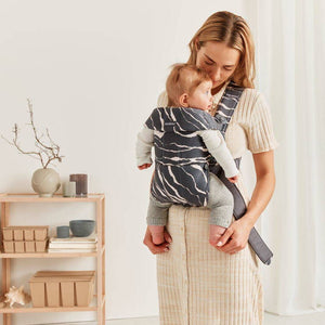 Babytrage MINI Cotton – Anthrazit/Landscape Print