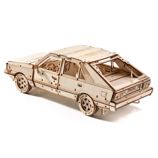 Holzpuzzle 3D-Modell – FSO Polonez 1500