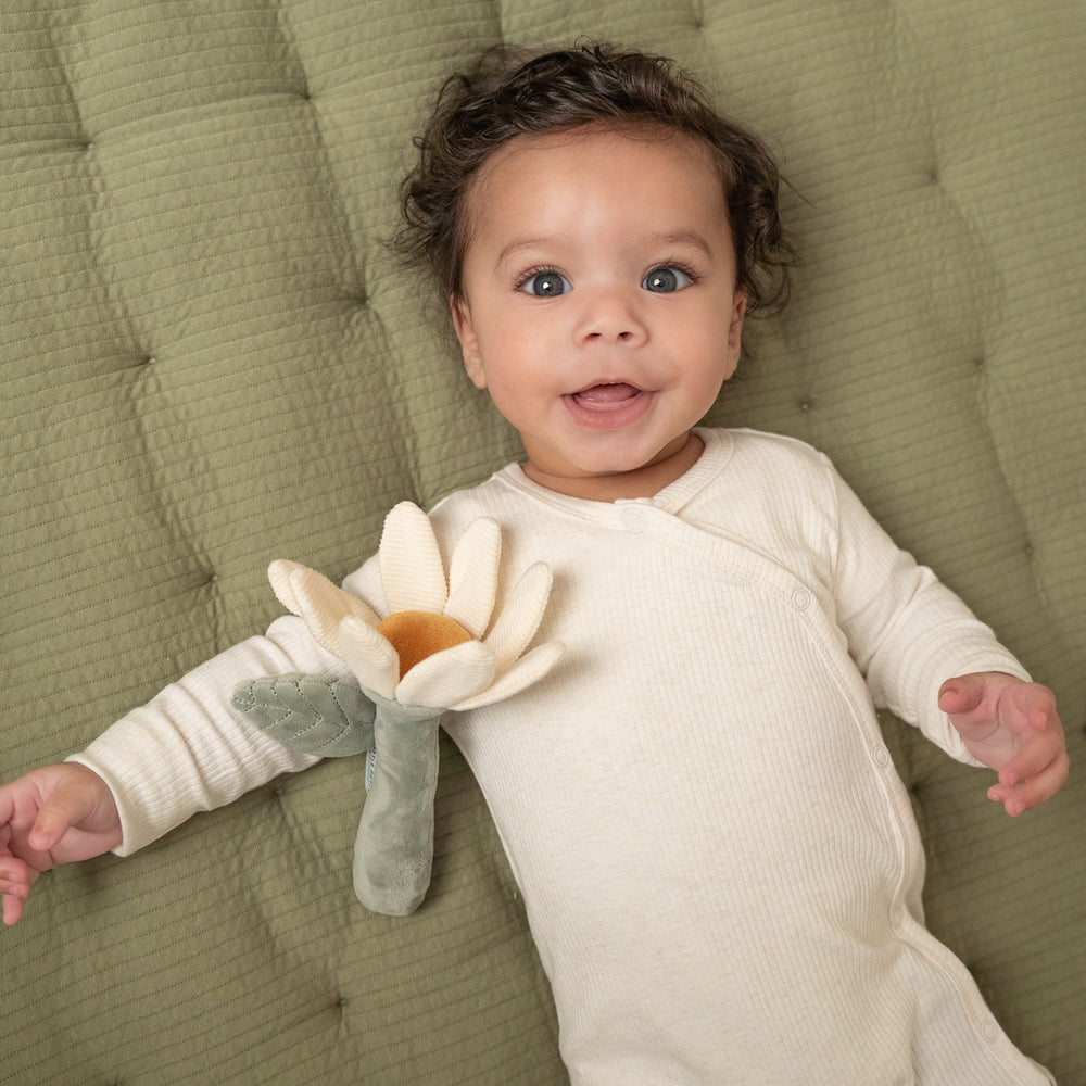 Grzechotka Kwiatuszek Little Dutch - Little Farm - Tublu.de