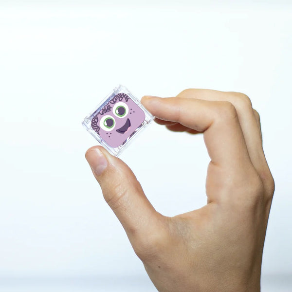 Sensorikwürfel, die im Wasser leuchten Lumi – violett - Tublu.de