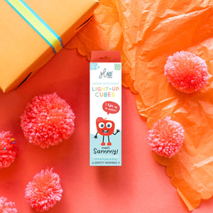 Sensorikwürfel, die im Wasser leuchten Sammy – rot - Tublu.de