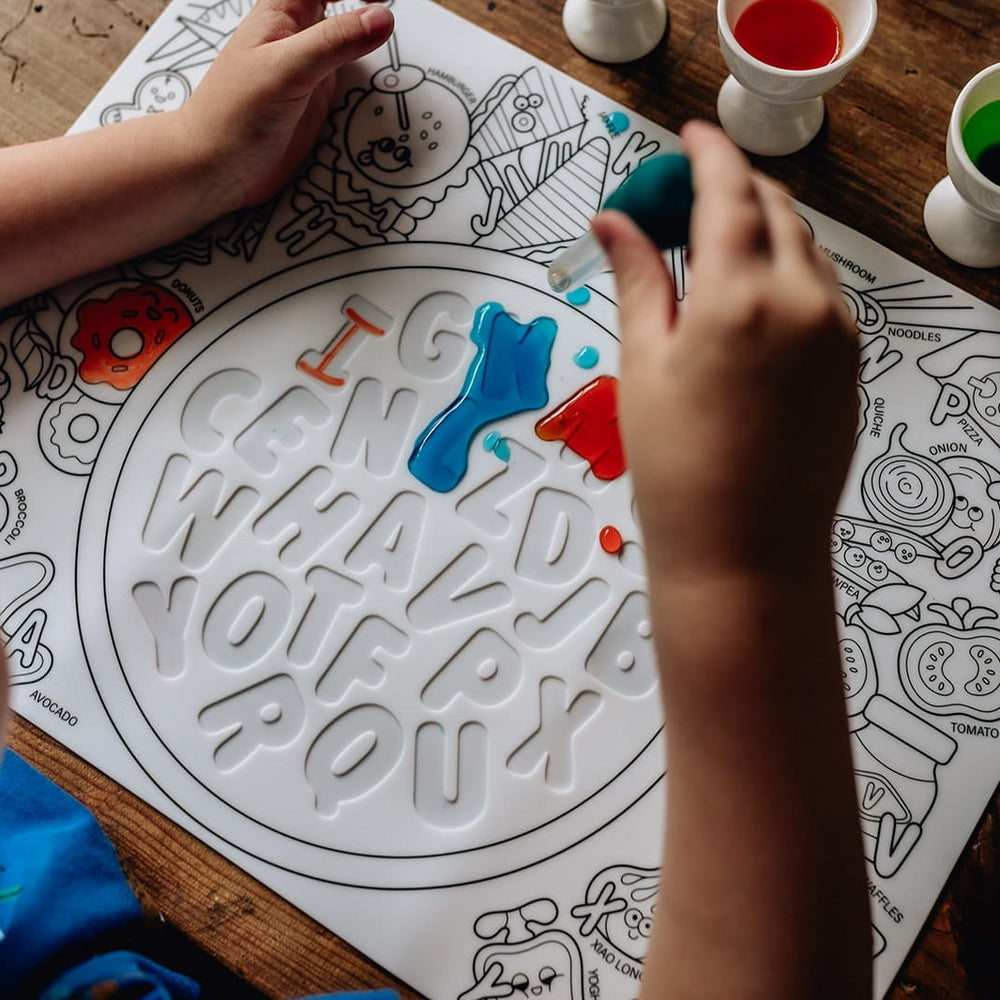 Sensorische Silikonmatte zum wiederholten Ausmalen – Alphabet-Suppe - Tublu.de