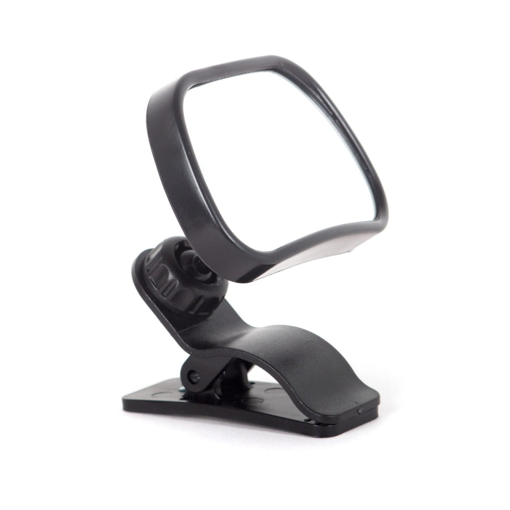 Rückspiegel zur Beobachtung des Kindes