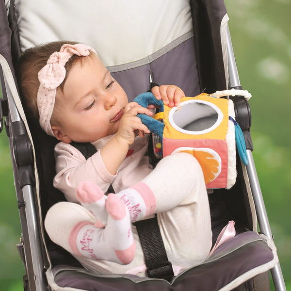 Sensorischer Würfel mit Rassel, Spiegel und Beißring - Tublu.de