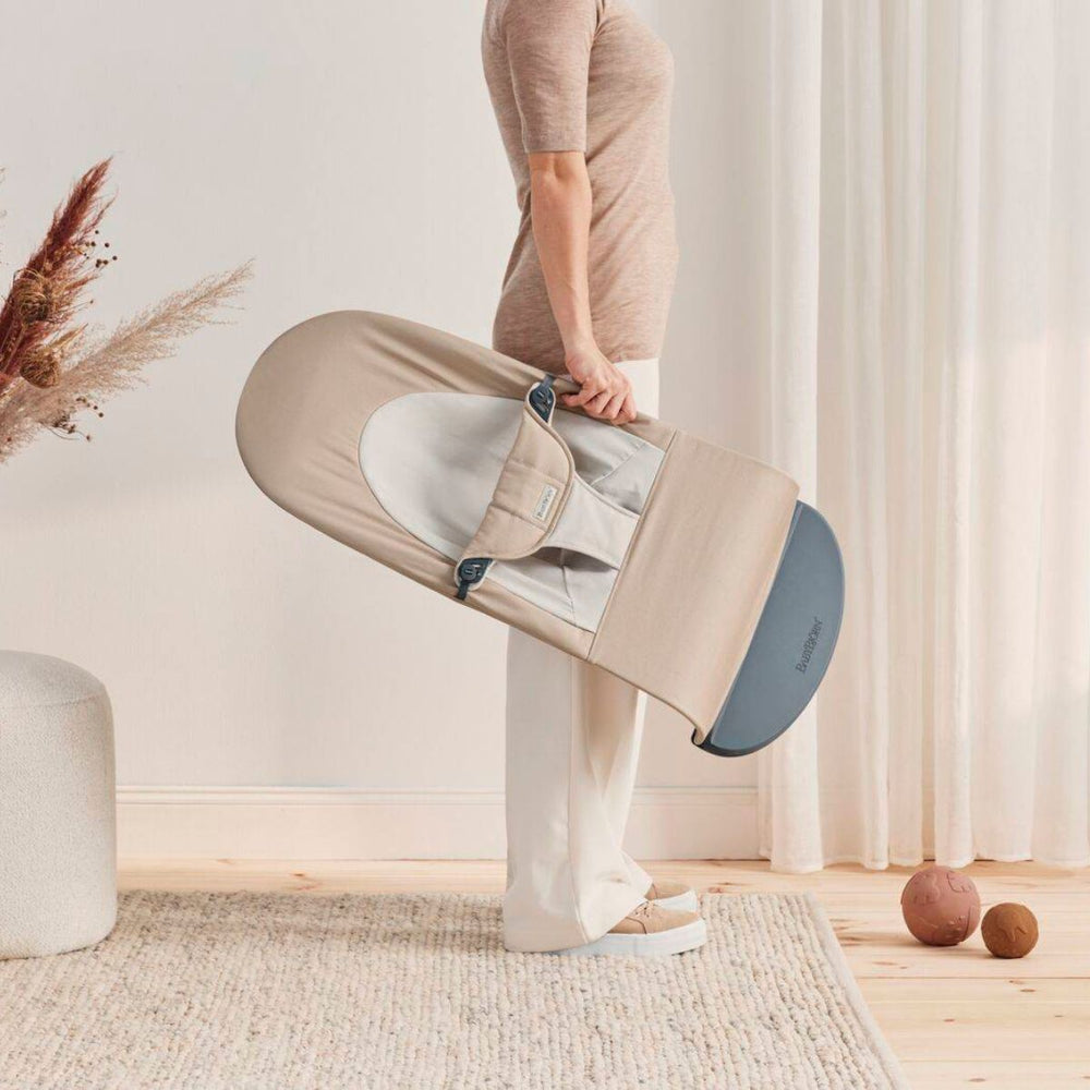 Babywippe BALANCE SOFT WOVEN – Khaki/Beige