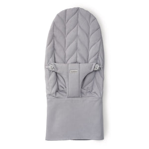 Zusätzlicher Stoffsitz für Babywippe BLISS Woven Petal Quilt – Hellgrau