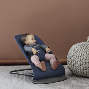 Zusätzlicher Stoffsitz für Babywippe BLISS Woven Classic Quilt – Marineblau