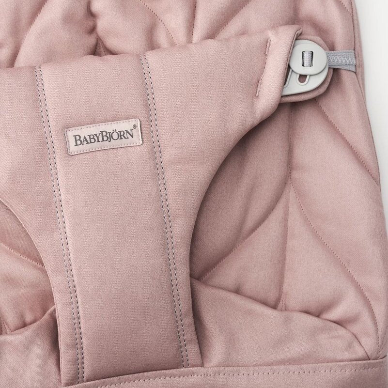 Zusätzlicher Stoffsitz für Babywippe BLISS Woven Petal Quilt – Gedämpftes Rosa