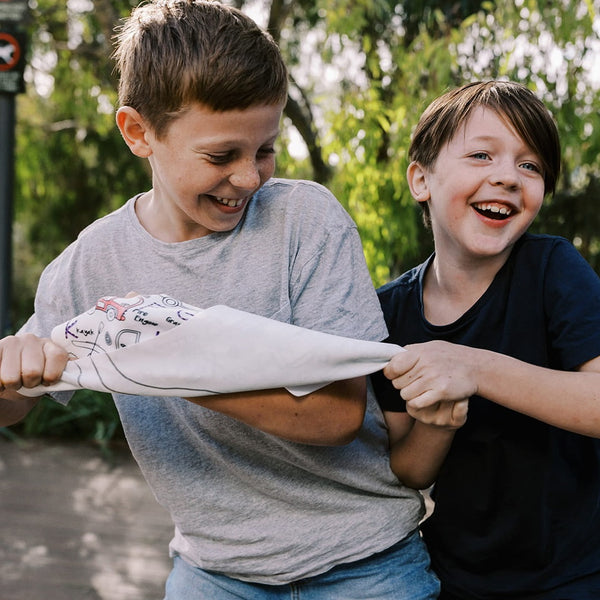 Kleine Silikonmatte zum wiederholten Ausmalen – Frohe Weihnachten - Tublu.de