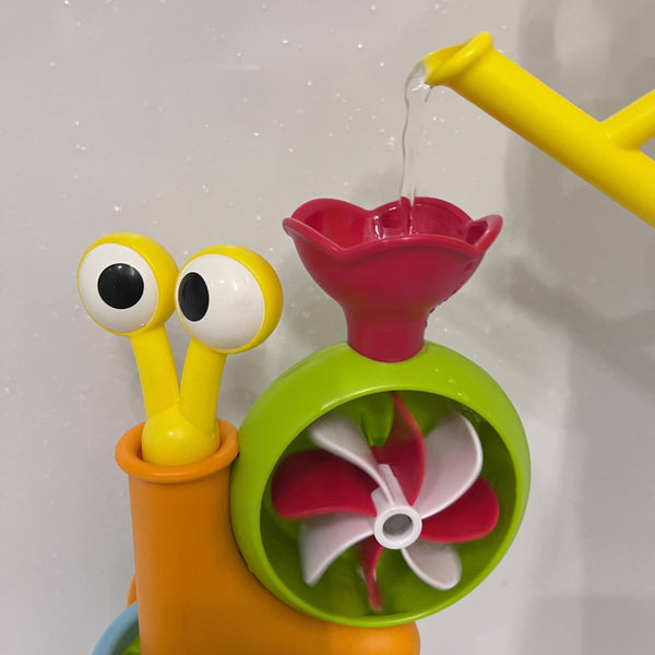 Badespielzeug - Pop-up-Schnecke mit Gießkanne - Tublu.de