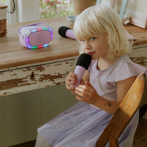 Party-Karaoke mit zwei Mikrofonen - Lila