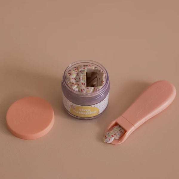 Puppenzubehör - Tiny Tummies magischer Becher und Gläschen, Birthday Cake (ab 3 Jahren)