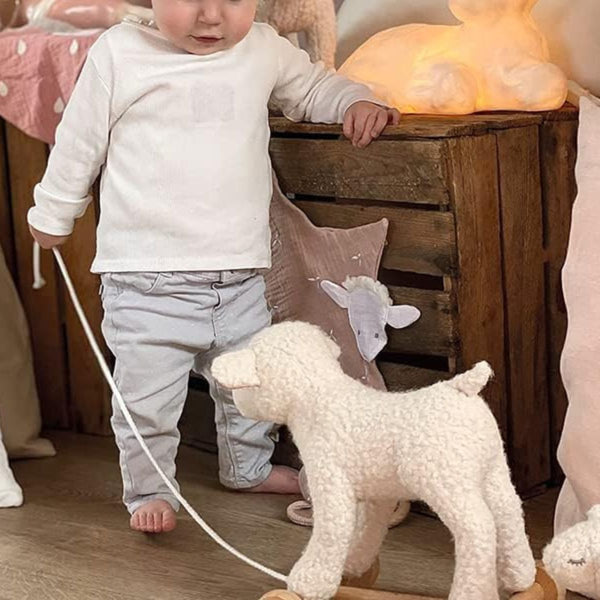 Mary das Wollschaf Kuscheltier zum Ziehen - Tublu.de