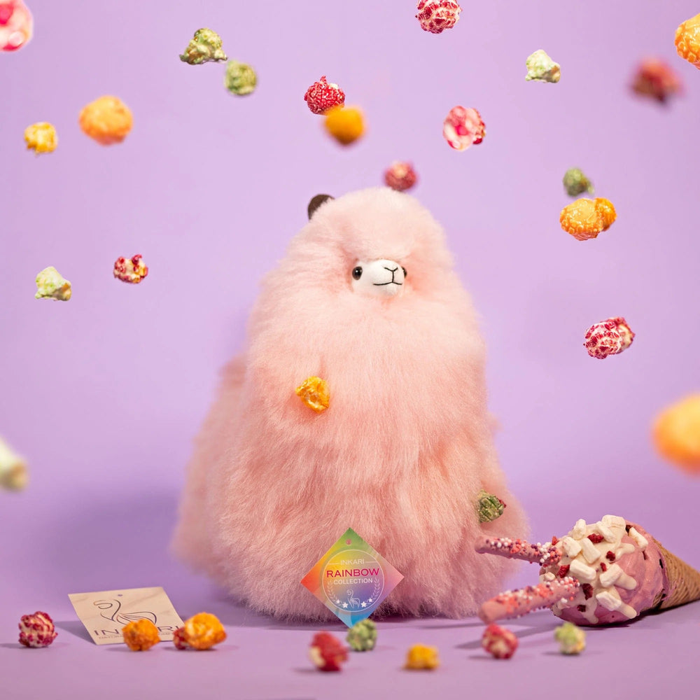 Fluffiges Maskottchen Apaka Rainbows – Zuckerwatte 23 cm