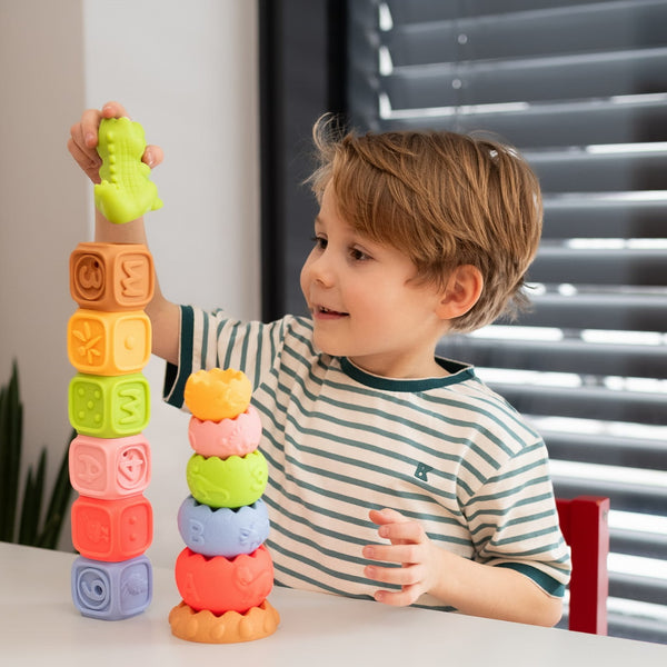Sensorik-Bausteine Set Montessori 13-teilig mit Pyramide und Tieren