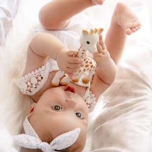 Beißring Sophie die Giraffe  – kleines Geburtstags-Set - Tublu.de