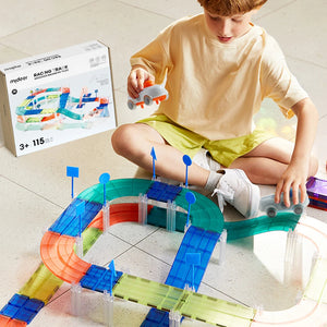 Magnetische Bausteine mit Autos – Rennbahn 115 Teile - Tublu.de