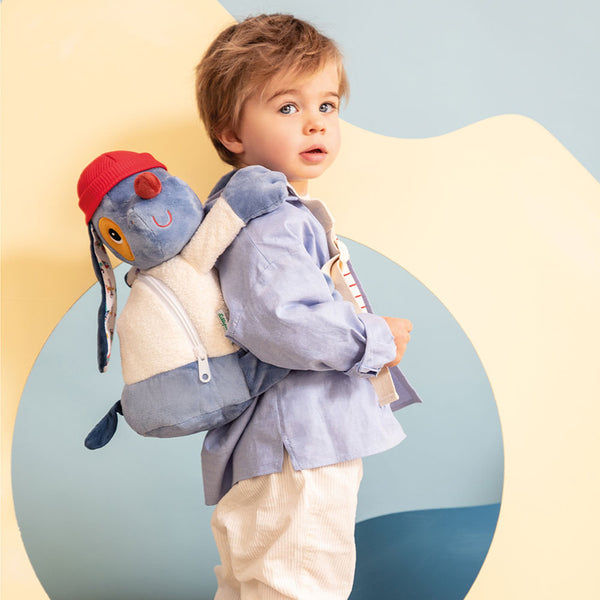 Weicher Kuschelrucksack – Hund Jules 12 m+