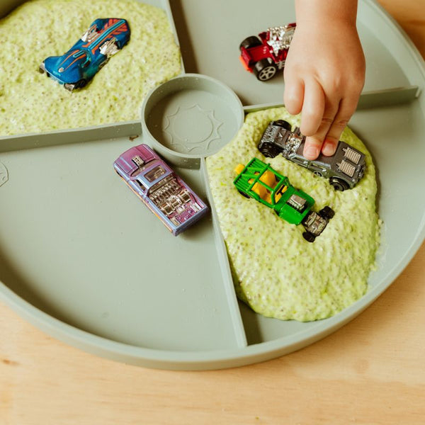 Sensorik-Spieltablett Play Tray 2-in-1 – Salbei