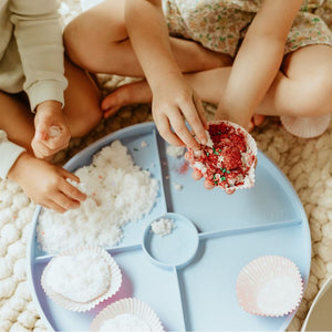 Sensorik-Spieltablett Play Tray 2-in-1 – Flieder