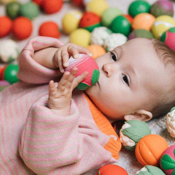 Piłki sensoryczne dla niemowląt Oli&Carol - Sałatka Jarzynowa