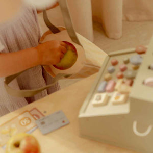 Drewniana kasa fiskalna ze skanerem i czytnikiem kart Little Dutch