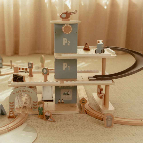 Drewniany garaż wielopoziomowy Little Dutch