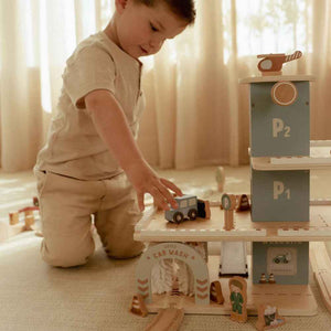 Drewniany garaż wielopoziomowy Little Dutch