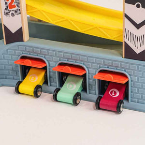 Zjeżdżalnia z superszybkimi autami TOPBRIGHT - Tor samochodowy