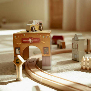 Kartonowa wieża do układania + 6 autek Little Dutch