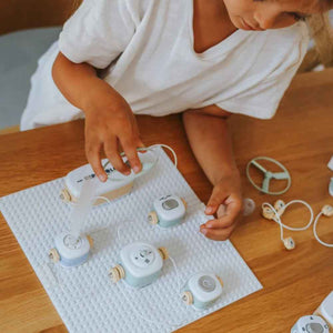 Zestaw konstrukcyjny elektryczność Kidywolf - Starter 11 el.