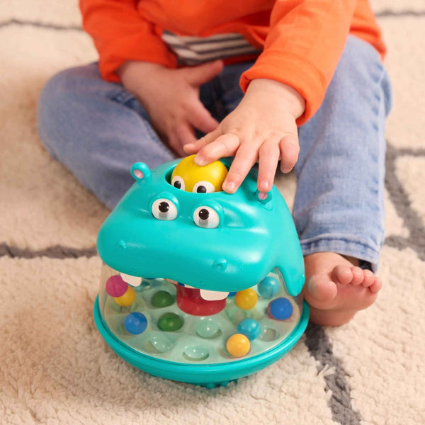 Hipopotam z wirującymi kuleczkami Battat - Party Pop Hippo